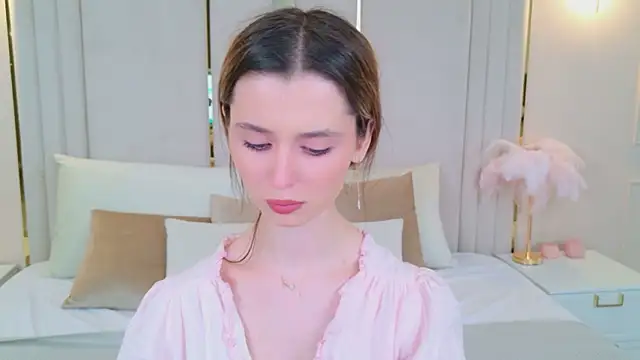 MarybethSnow online show from January 12, 2026, 5:07 pm