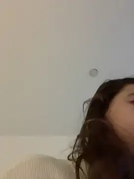 SuzieMurray online show from December 3, 2025, 7:16 am