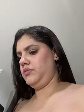 kimberlyhills1 online show from March 12, 2025, 11:01 pm