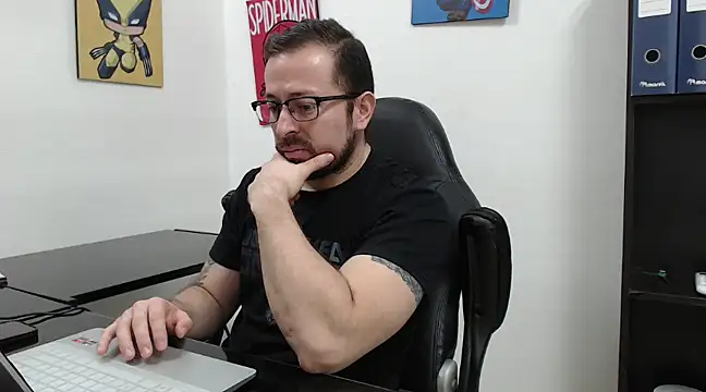 Snapshot of wisdonsenecax chatting on January 17, 2025, 2:39 pm wisdonsenecax online show from January 17, 2025, 2:39 pm