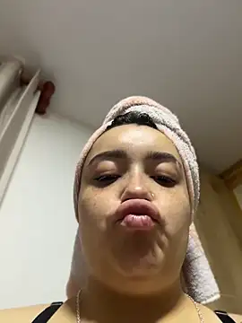 Tatiana O online show from April 17, 2026, 1:03 pm