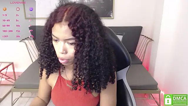 Snapshot of Shenna_brunette_ chatting on December 29, 2024, 4:08 pm Shenna brunette online show from December 29, 2024, 4:08 pm