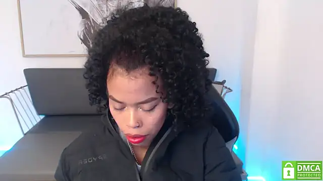 Snapshot of Shenna_brunette_ chatting on January 26, 2025, 1:04 pm Shenna brunette online show from January 26, 2025, 1:04 pm