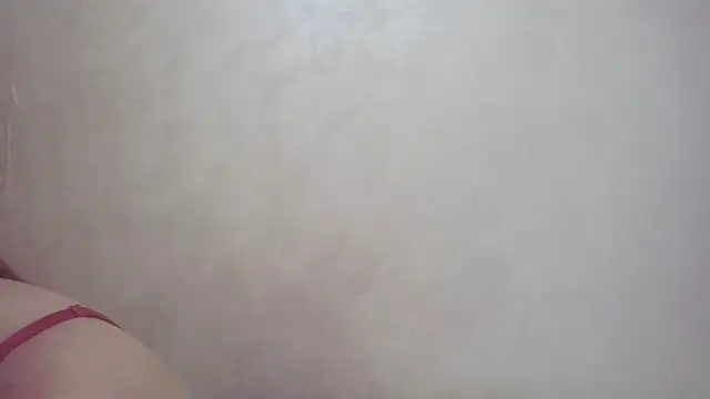 CaitlinaJayne23 online show from October 30, 2025, 6:04 am