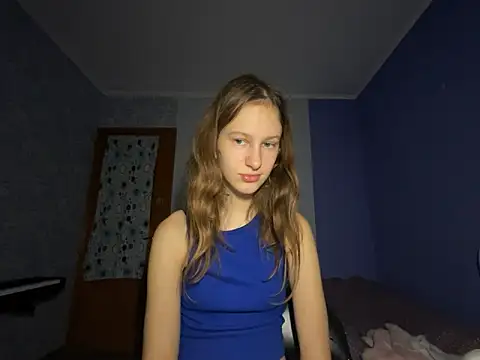 Snapshot of Eva_Angel3 chatting on December 19, 2024, 6:34 pm Eva Angel3 online show from December 19, 2024, 6:34 pm