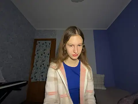 Snapshot of Eva_Angel3 chatting on December 22, 2024, 3:11 pm Eva Angel3 online show from December 22, 2024, 3:11 pm