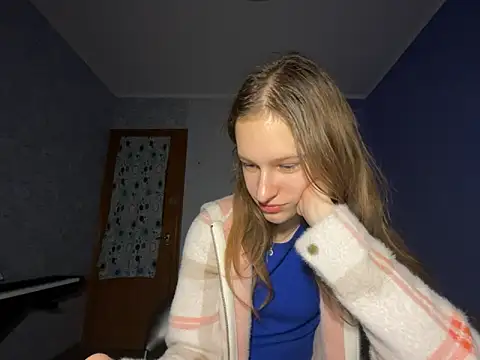 Snapshot of Eva_Angel3 chatting on December 23, 2024, 6:58 pm Eva Angel3 online show from December 23, 2024, 6:58 pm