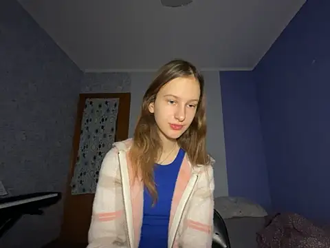 Snapshot of Eva_Angel3 chatting on December 25, 2024, 2:34 pm Eva Angel3 online show from December 25, 2024, 2:34 pm