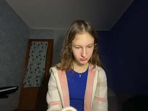 Snapshot of Eva_Angel3 chatting on January 11, 2025, 4:14 pm Eva Angel3 online show from January 11, 2025, 4:14 pm