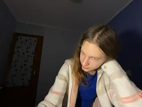 Snapshot of Eva_Angel3 chatting on January 15, 2025, 7:34 pm Eva Angel3 online show from January 15, 2025, 7:34 pm