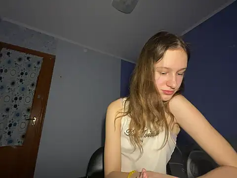 Snapshot of Eva_Angel3 chatting on January 26, 2025, 7:31 pm Eva Angel3 online show from January 26, 2025, 7:31 pm