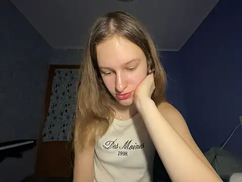 Snapshot of Eva_Angel3 chatting on February 16, 2025, 5:26 pm Eva Angel3 online show from February 16, 2025, 5:26 pm