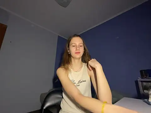 Snapshot of Eva_Angel3 chatting on February 17, 2025, 6:26 pm Eva Angel3 online show from February 17, 2025, 6:26 pm