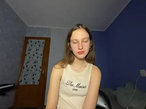 Snapshot of Eva_Angel3 chatting on February 19, 2025, 6:43 pm Eva Angel3 online show from February 19, 2025, 6:43 pm