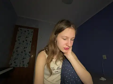 Snapshot of Eva_Angel3 chatting on February 22, 2025, 7:58 pm Eva Angel3 online show from February 22, 2025, 7:58 pm