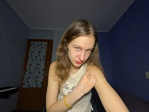 Snapshot of Eva_Angel3 chatting on February 28, 2025, 4:10 pm Eva Angel3 online show from February 28, 2025, 4:10 pm