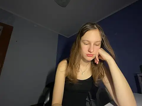 Snapshot of Eva_Angel3 chatting on March 6, 2025, 4:17 pm Eva Angel3 online show from March 6, 2025, 4:17 pm