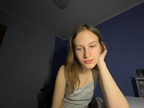 Snapshot of Eva_Angel3 chatting on March 7, 2025, 8:22 pm Eva Angel3 online show from March 7, 2025, 8:22 pm