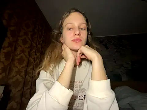 Snapshot of Eva_Angel3 chatting on October 26, 2025, 5:19 pm Eva Angel3 online show from October 26, 2025, 5:19 pm