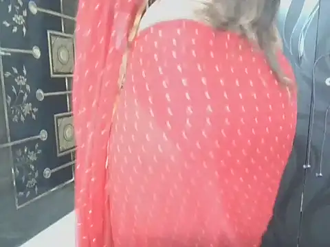 sexy-honey09 online show from September 20, 2025, 9:32 am