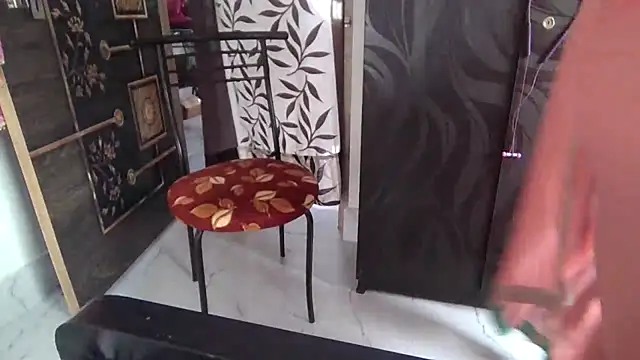 sexy-honey09 online show from September 29, 2025, 7:35 am