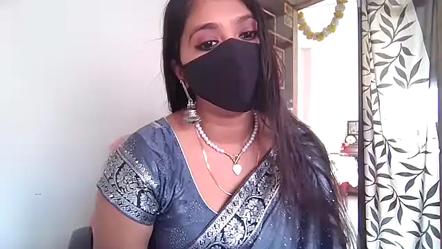 sexy-honey09 online show from February 3, 2026, 2:53 am