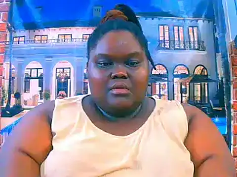 EbonyHotBuns online show from April 13, 2026, 6:35 pm