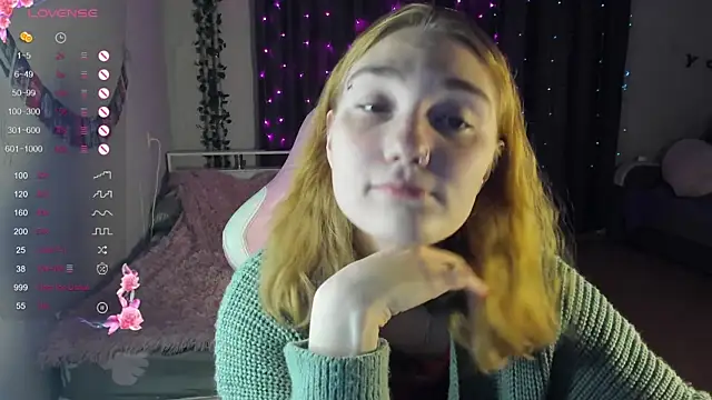 Snapshot of ReddHotPipper chatting on December 26, 2024, 1:07 am ReddHotPipper online show from December 26, 2024, 1:07 am