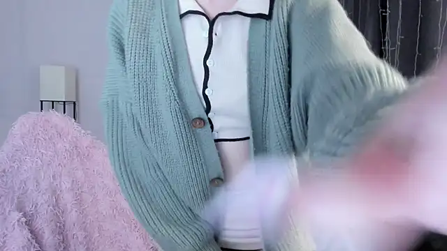 Snapshot of ReddHotPipper chatting on September 30, 2025, 2:38 am ReddHotPipper online show from September 30, 2025, 2:38 am