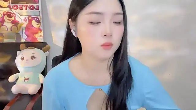 Snapshot of SU__SU chatting on February 26, 2025, 3:41 pm SU SU online show from February 26, 2025, 3:41 pm