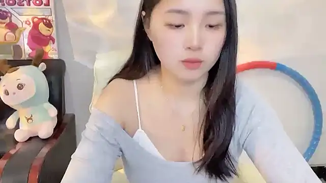 Snapshot of SU__SU chatting on March 16, 2025, 1:27 pm SU SU online show from March 16, 2025, 1:27 pm