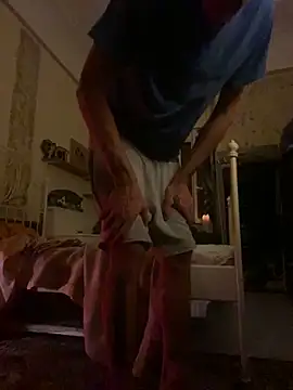 otikatseikaip3r online show from November 4, 2025, 3:27 am