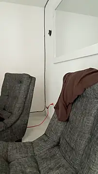 ArturoDelgado1 online show from April 18, 2026, 7:07 pm