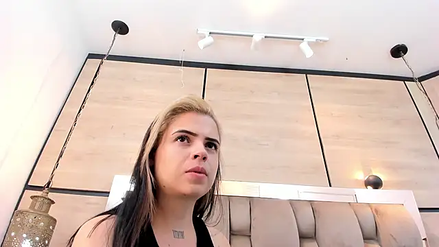 dorothy vegga online show from March 23, 2026, 3:43 am