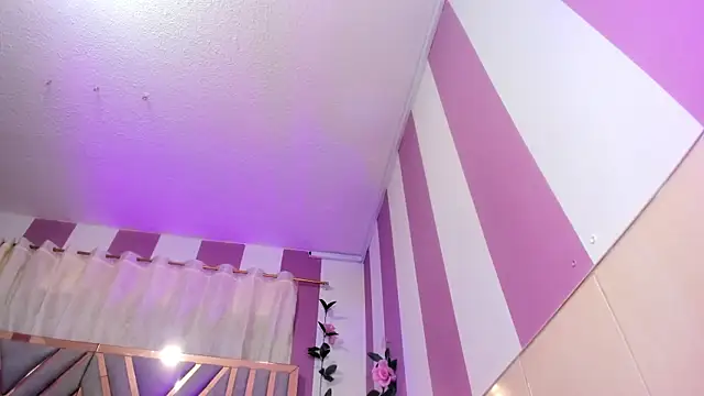 maria paulac online show from February 21, 2025, 4:40 am