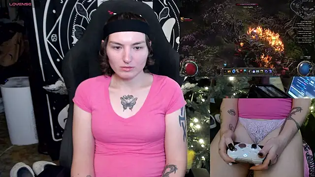 BrandiWRLD 999 online show from January 8, 2025, 9:55 pm