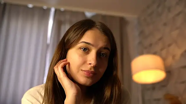 Snapshot of elisa_moon chatting on May 25, 2026, 10:54 am elisa moon online show from May 25, 2026, 10:54 am
