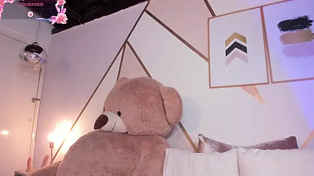 emma carterr1 online show from December 4, 2024, 1:03 am