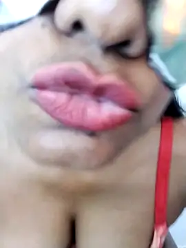 Zaraangle online show from November 12, 2025, 6:14 am