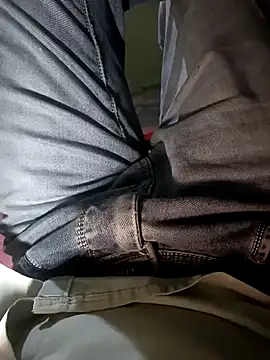 Snapshot of jellydicks chatting on February 27, 2025, 3:37 pm jellydicks online show from February 27, 2025, 3:37 pm