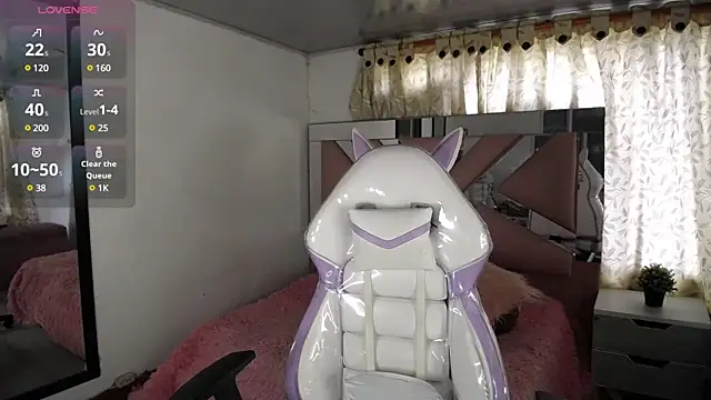 Snapshot of Mia_Fischer chatting on February 10, 2025, 7:07 pm Mia Fischer online show from February 10, 2025, 7:07 pm