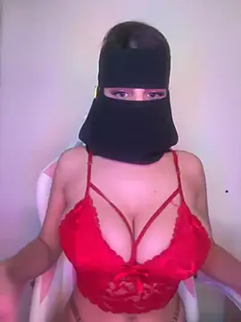 shanelle0 online show from February 13, 2025, 2:23 am