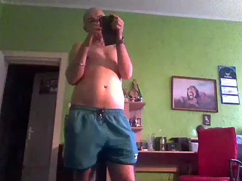 STANISLAW621162 online show from July 16, 2026, 5:52 pm