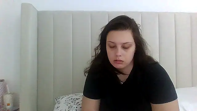 Snapshot of Krystal_Tx chatting on August 5, 2026, 1:36 pm Krystal Tx online show from August 5, 2026, 1:36 pm