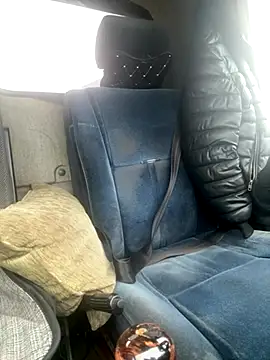 Snapshot of AlexGWoW chatting on December 3, 2025, 12:03 pm AlexGWoW online show from December 3, 2025, 12:03 pm