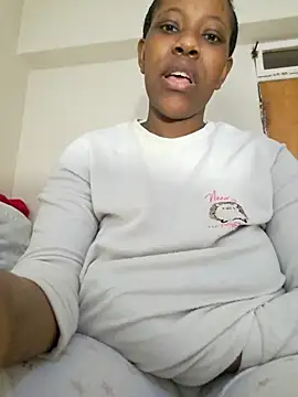 Snapshot of vanie chatting on November 16, 2025, 8:20 am vanie online show from November 16, 2025, 8:20 am