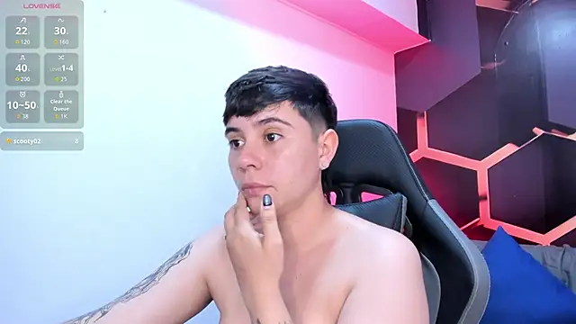 AbbySmiitth  online show from April 16, 2026, 10:01 pm