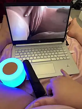 Snapshot of yourcutesarah chatting on October 24, 2025, 11:39 am yourcutesarah online show from October 24, 2025, 11:39 am