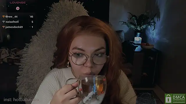 Snapshot of whoa-hoa-hoa-hoa-hoa chatting on January 7, 2025, 10:19 pm whoa-hoa-hoa-hoa-hoa online show from January 7, 2025, 10:19 pm