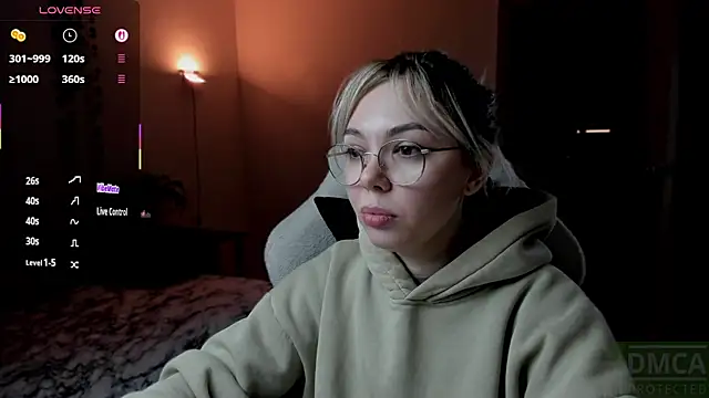 Snapshot of whoa-hoa-hoa-hoa-hoa chatting on October 14, 2025, 9:15 pm whoa-hoa-hoa-hoa-hoa online show from October 14, 2025, 9:15 pm